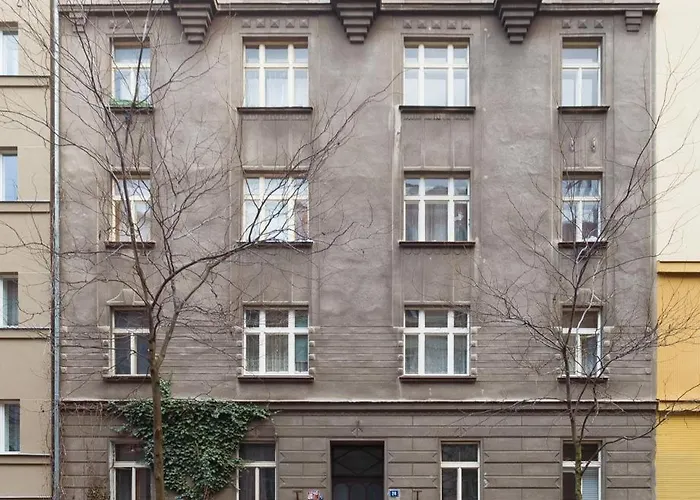 Prague Days - Skandi Studio With Workspace - Hip Area