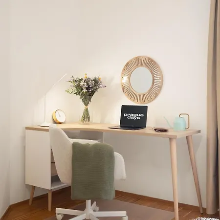 Prague Days - Skandi Studio With Workspace - Hip Area Exterior photo